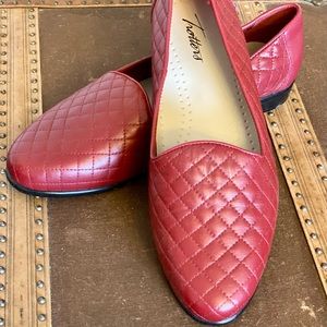 Trotter’s Women’s Liz Loafer